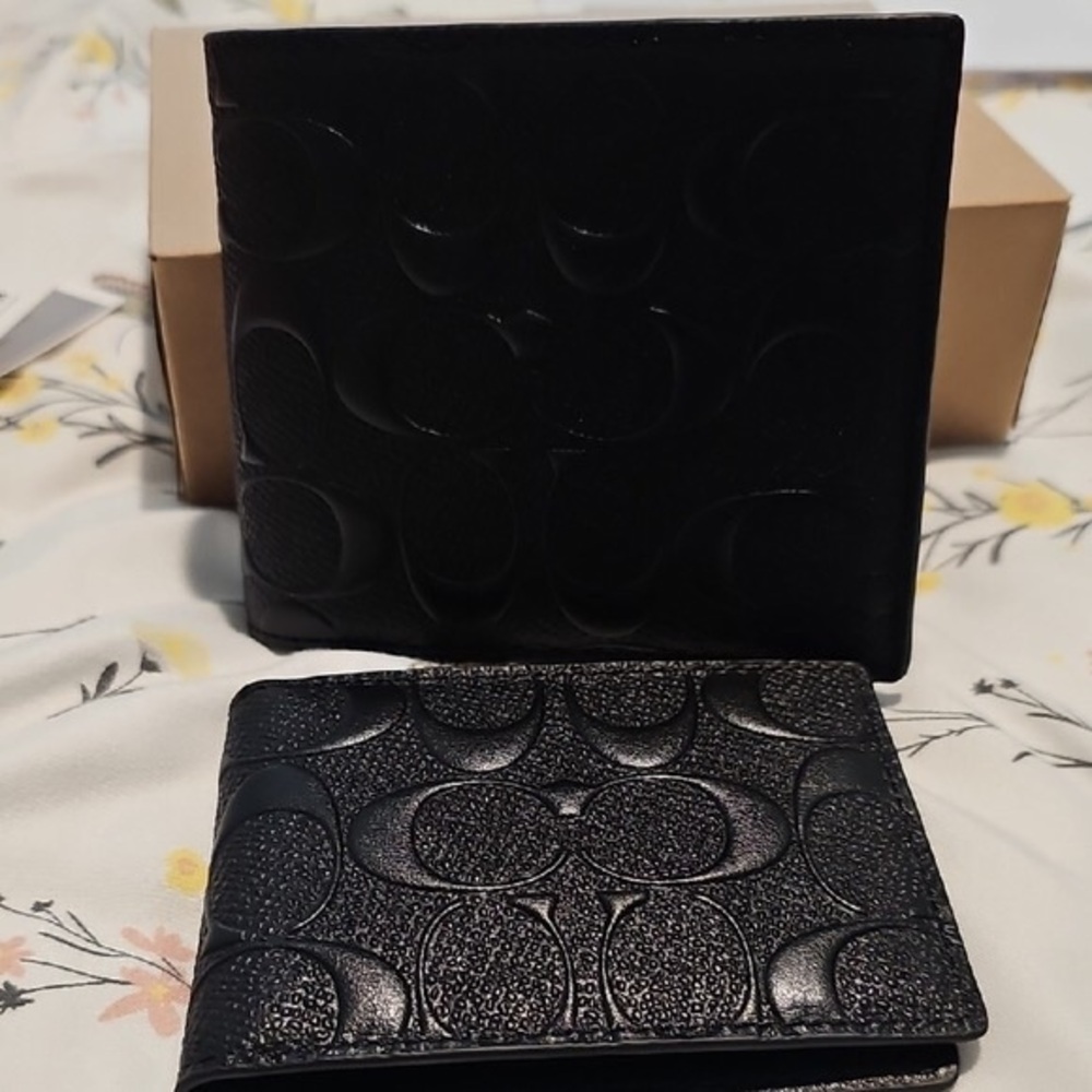 Black - Picture 3 of 6